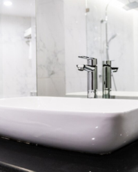 bath fitting