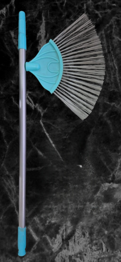Steel fan brush