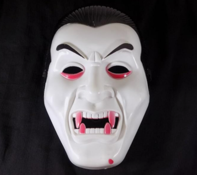Vampire Face Mask (Yash:3077)